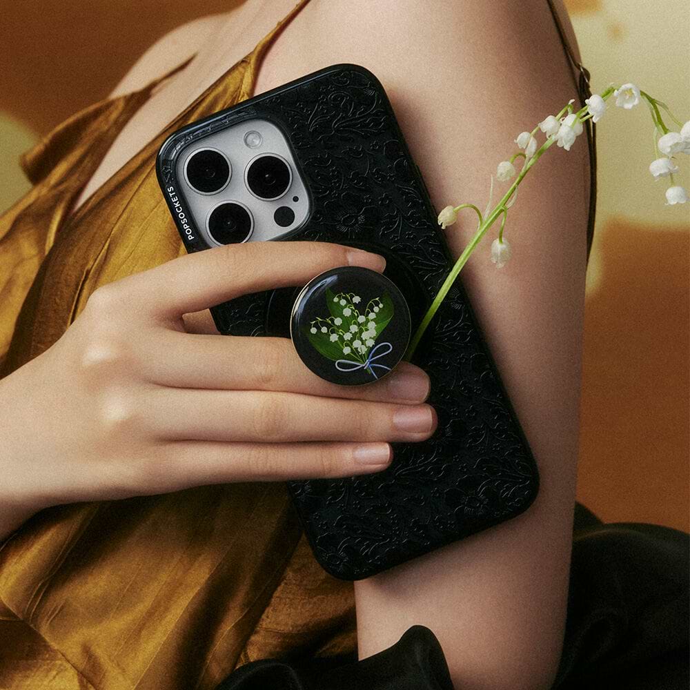 Black Lace — iPhone 16 Plus MagSafe Case - US 87005