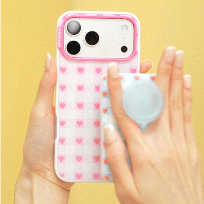 Berry Sweet Gingham — MagSafe PowerPack - US 94620