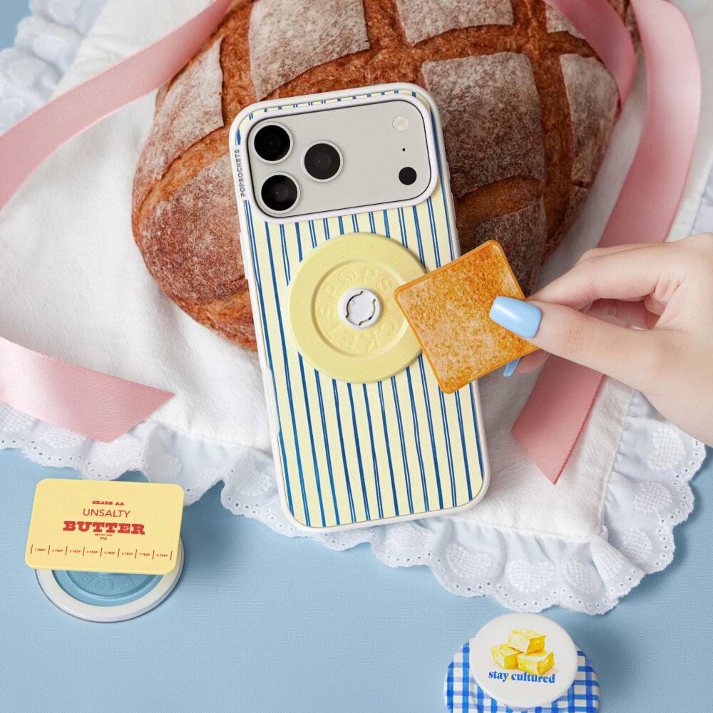 Butter Stripes — iPhone 14 Plus MagSafe Case - US 69683